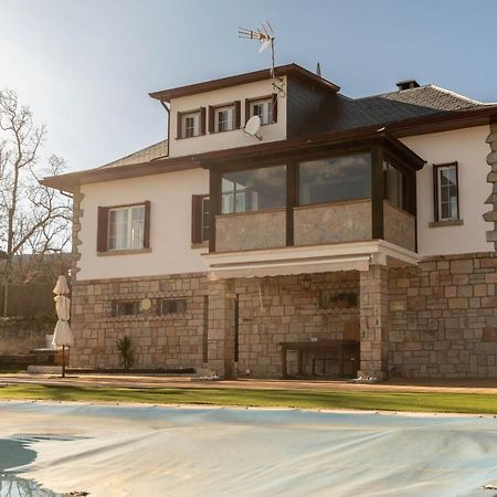 El Robledal - Miraflores De La Sierra Miraflores de la Sierra Exterior foto
